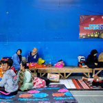 Warga terdampak longsor Pasirlangu mengungsi sementara