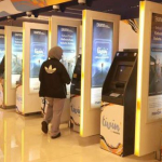 ATM Mandiri pecahan Rp10.000 dan Rp20.000 di Jakarta