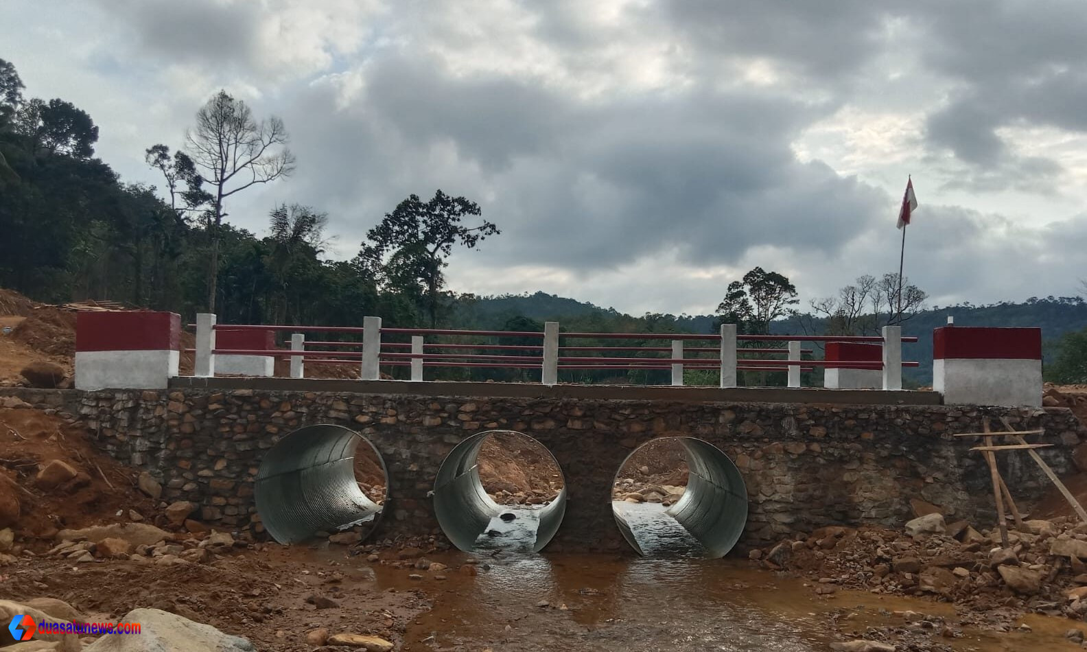 Jembatan Armco Tapanuli Tengah rampung dibangun TNI di Desa Masundung