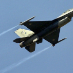 jet Pakistan ditembak jatuh di Afghanistan