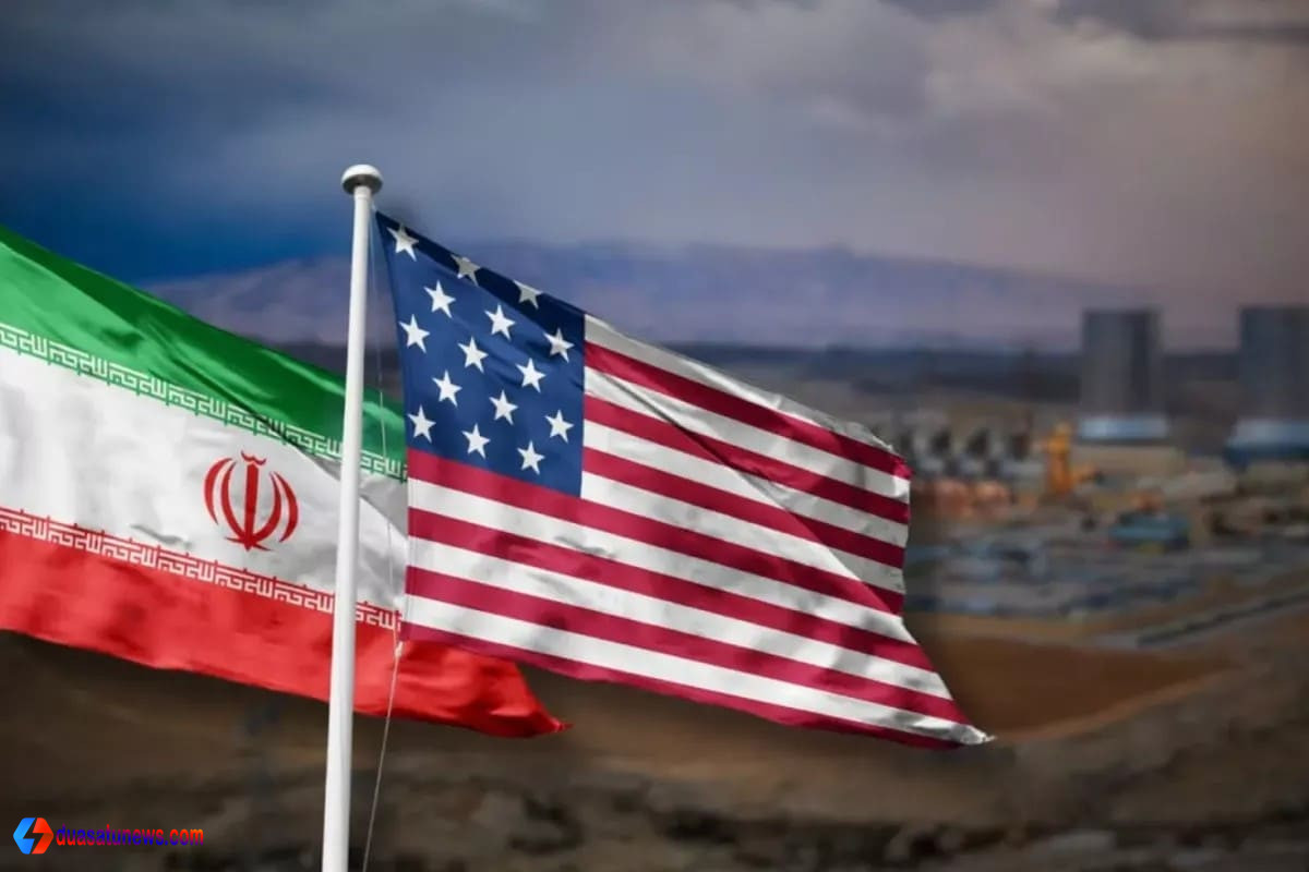 Ilustrasi bendera Iran dan Amerika Serikat terkait ancaman Trump Iran