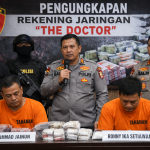Rekening jaringan The Doctor terbongkar, Bareskrim menampilkan tersangka pemilik rekening penampung dana narkoba saat konferensi pers