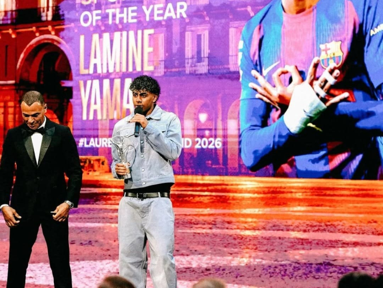 amine Yamal Laureus 2026 menerima penghargaan di Madrid