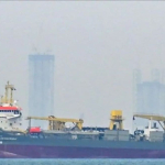 Selat Hormuz Iran jalur kapal tanker minyak dunia