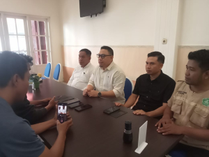 IAI Rawa Aopa bantah pelecehan melalui konferensi pers tim hukum