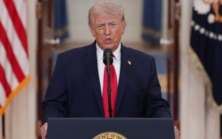 Donald Trump batalkan kunjungan utusan terkait pembicaraan dengan Iran