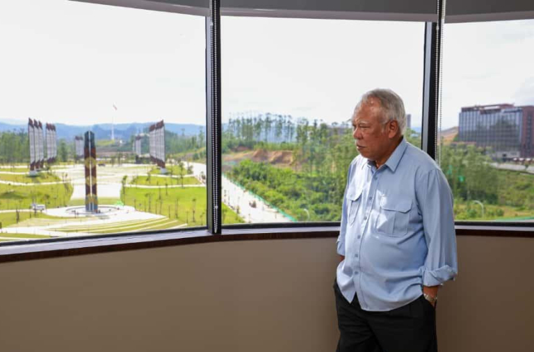 Ahmad Muzani meninjau lokasi Gedung Parlemen IKN