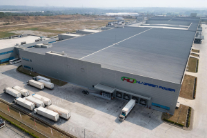 Fasilitas pabrik SDM green jobs EV di HLI Green Power untuk produksi baterai kendaraan listrik Indonesia
