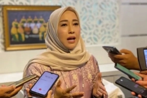 “Anggota DPR RI Meity Rahmatia meminta polisi segera menangkap pelaku penyekapan mahasiswi di Makassar”