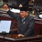 Prabowo membahas kebocoran kekayaan negara dalam rapat DPR