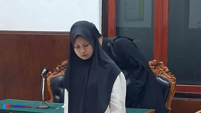 Terapis Spa Surabaya didakwa bobol rekening rekan kerja hingga Rp 1,2 miliar