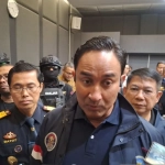 BNN mengamankan 10 WNI positif narkoba setibanya dari Bangkok di Bandara Soekarno-Hatta untuk menjalani pemeriksaan dan rehabilitasi.