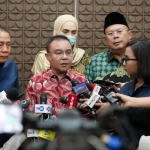 Sufmi Dasco Ahmad menyampaikan kesiapan DPR RI membahas Revisi UU Pemilu di Kompleks Parlemen Jakarta