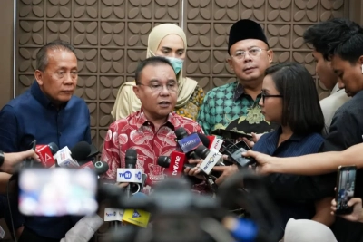 Sufmi Dasco Ahmad menyampaikan kesiapan DPR RI membahas Revisi UU Pemilu di Kompleks Parlemen Jakarta