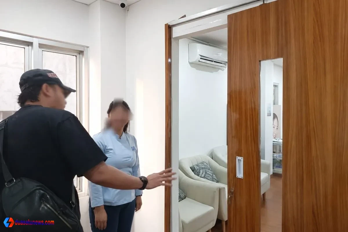 Dokter Gigi Vietnam dideportasi Imigrasi Jakarta Selatan setelah terbukti bekerja menggunakan izin tinggal kunjungan di klinik gigi