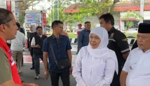 BBM subsidi Jatim aman di SPBU Karanglo Malang saat Khofifah meninjau distribusi Pertamina