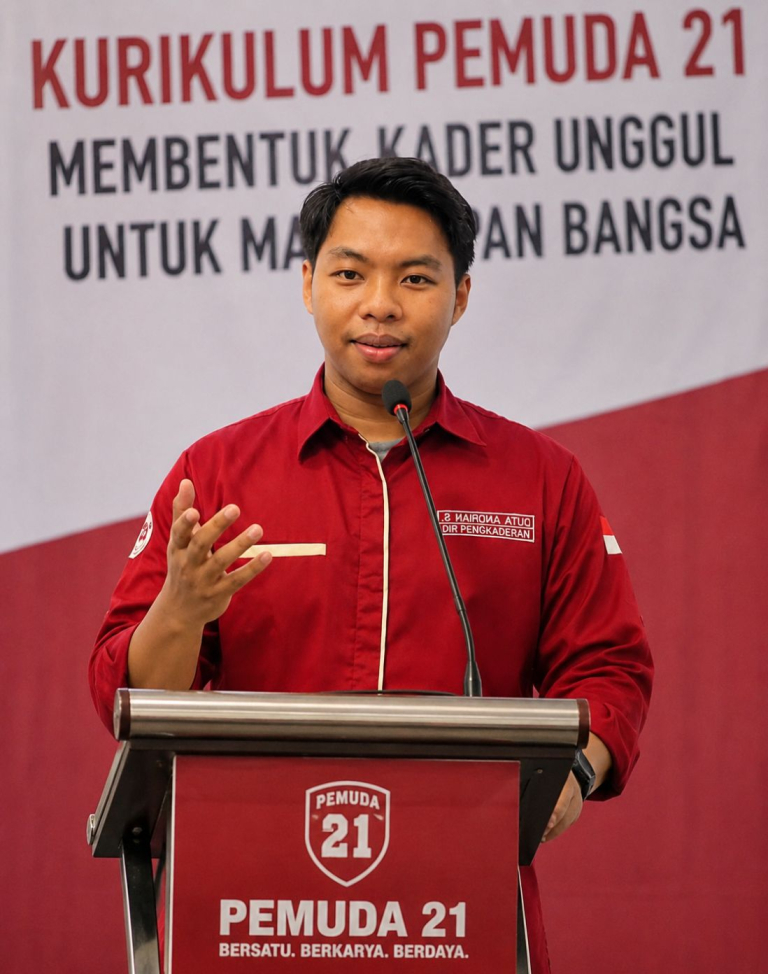 Kurikulum Pemuda 21 dibahas dalam rapat pengkaderan Pemuda 21