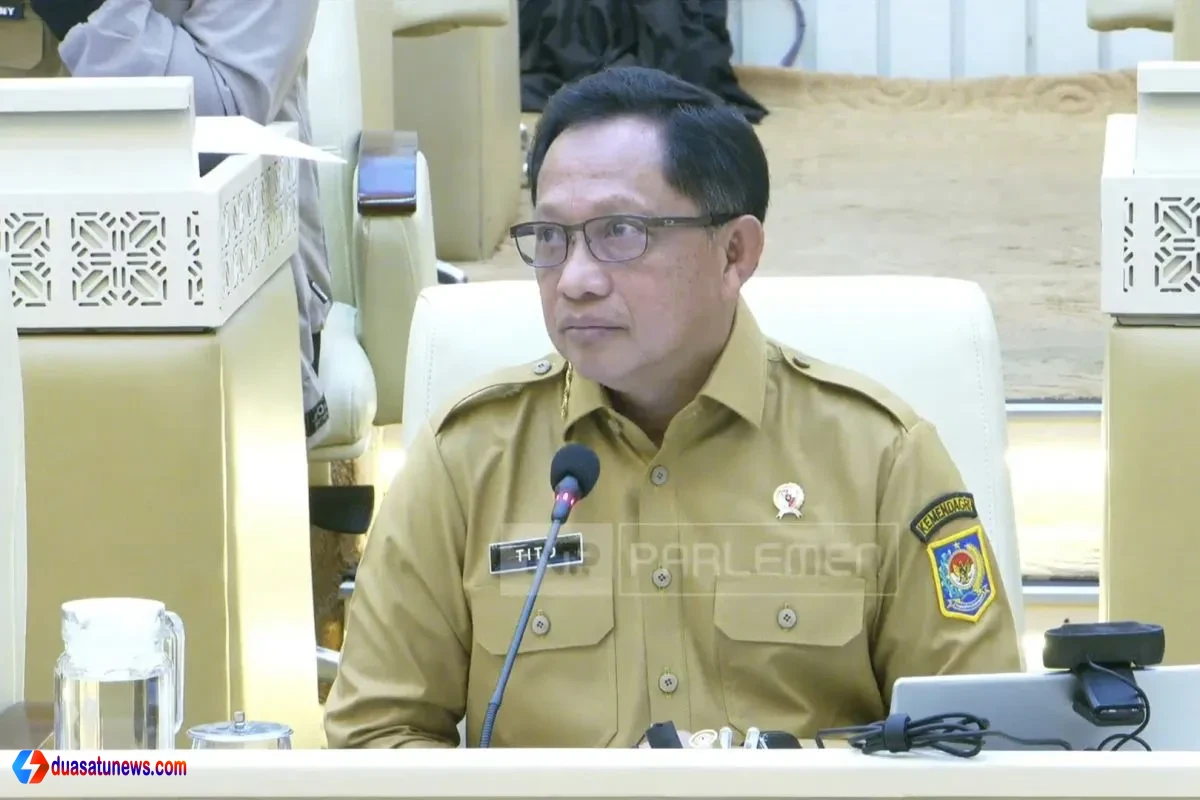 Mendagri Tito Karnavian mengimbau pemda menghentikan rekrut tenaga honorer baru untuk menjaga kesehatan fiskal daerah