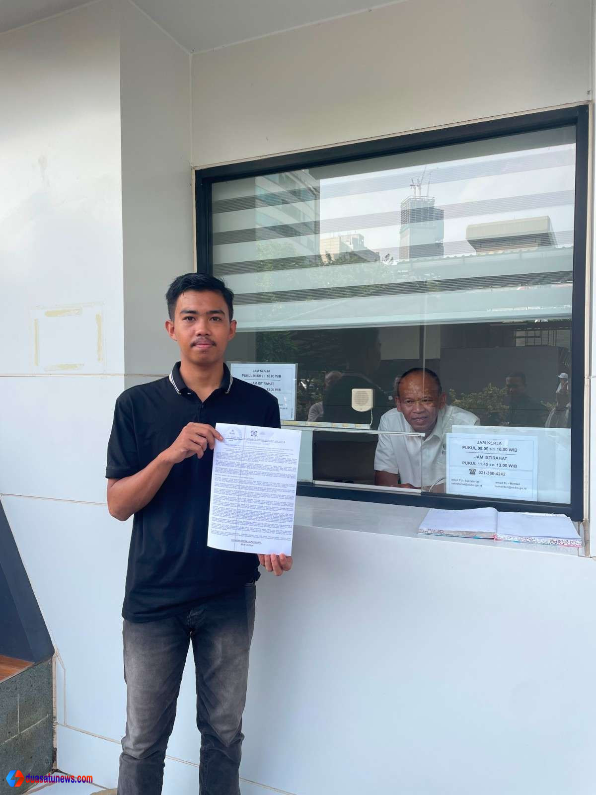 Aksi HIPMA Konkep di depan Kementerian ESDM RI Jakarta.