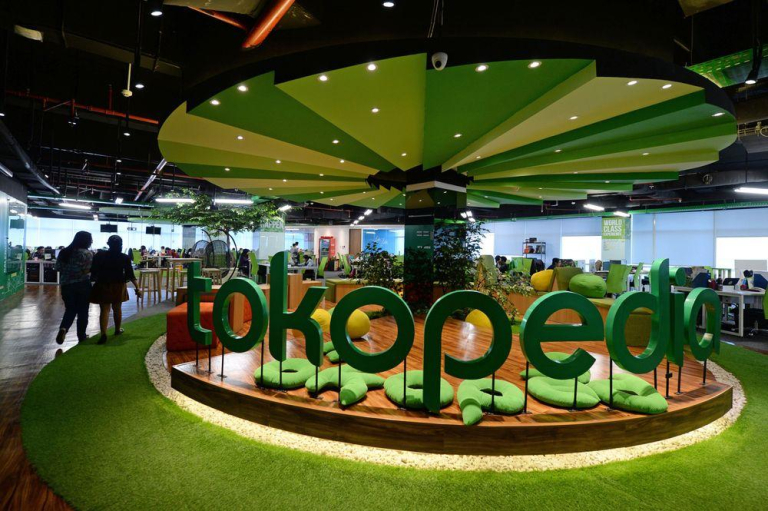 TikTok PHK Massal Tokopedia