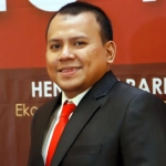 Obligasi daerah menjadi alternatif pembiayaan pembangunan bagi pemerintah daerah dengan kapasitas fiskal yang kuat.