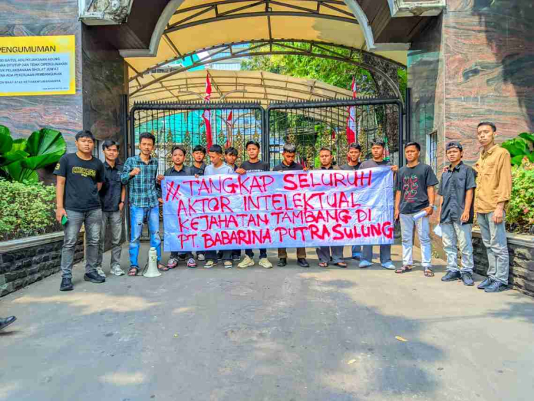Aksi JAMH Sultra-Jakarta desak Kejagung usut dugaan tambang Babarina